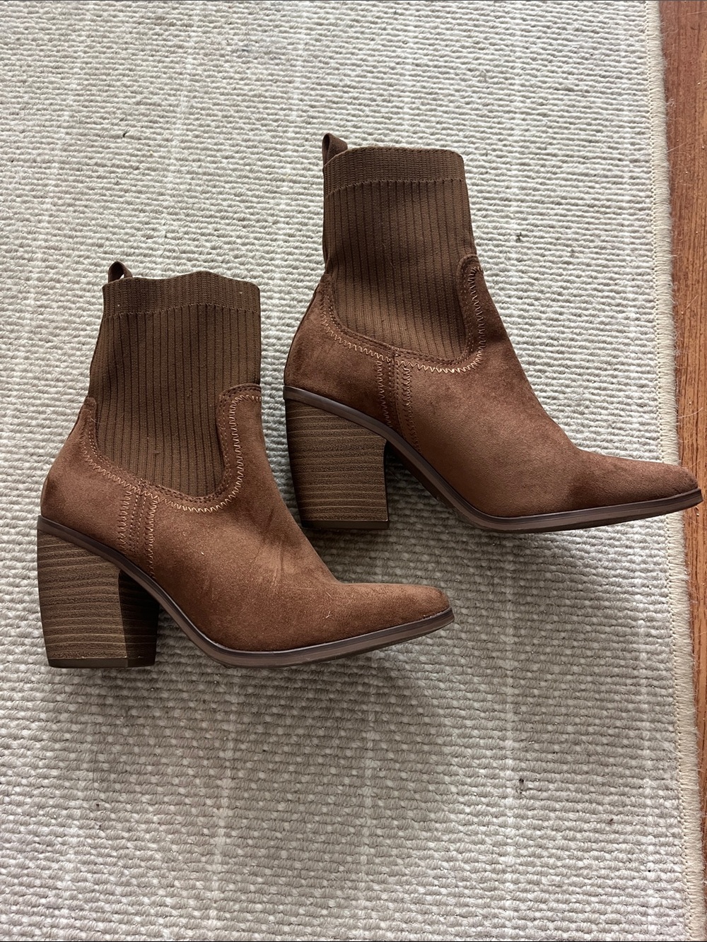 Brown ankle boots 7